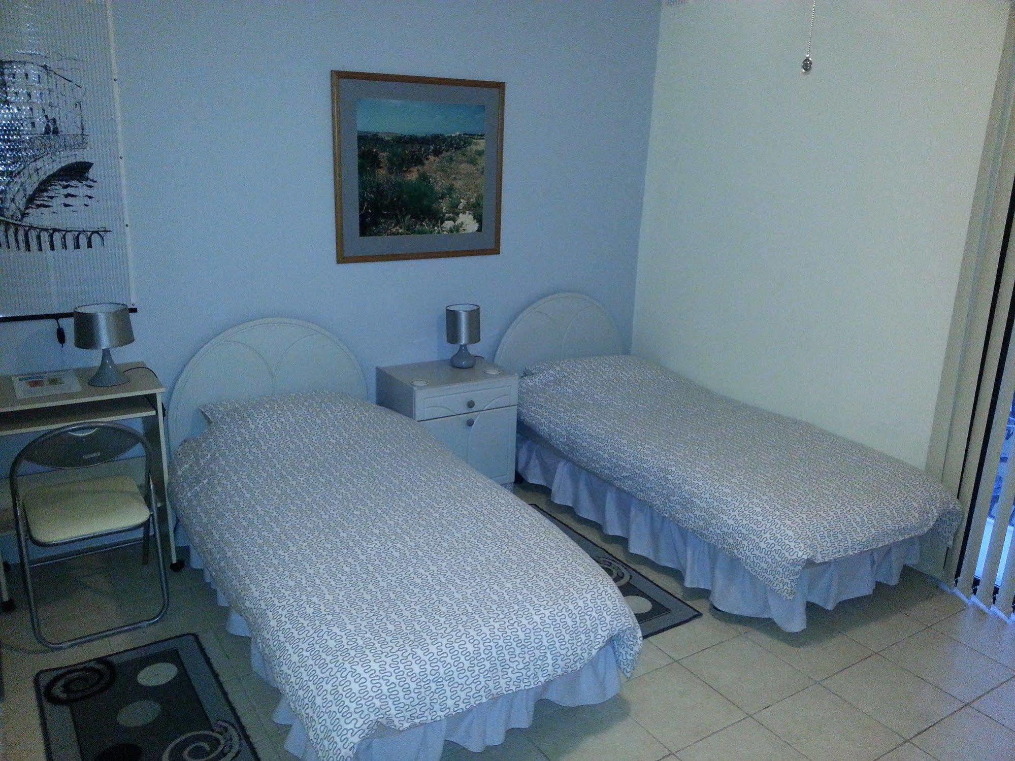 Akwador Guest House Marsaskala Ngoại thất bức ảnh