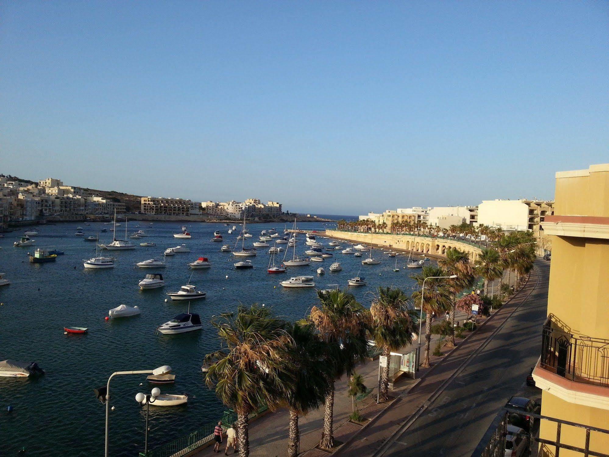 Akwador Guest House Marsaskala Ngoại thất bức ảnh